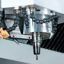 External spindle extension for deep cavity moulds